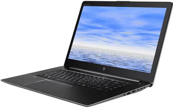 HP ZBook Studio G4 15.6 in Core i7-7700HQ 8GB RAM 256GB SSD W11