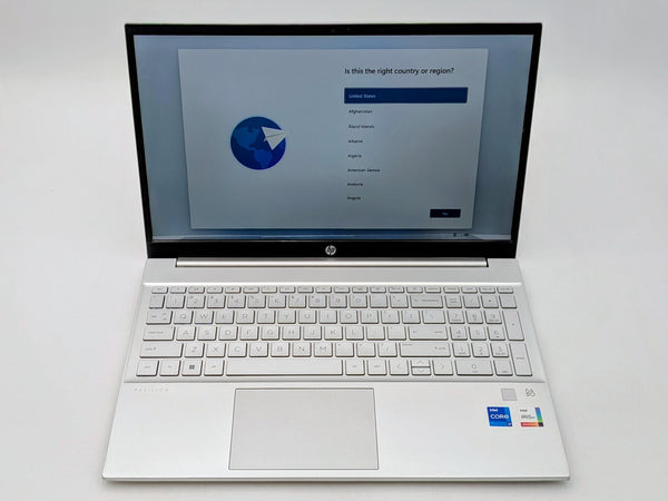 HP Pavilion 15-eg3000 15