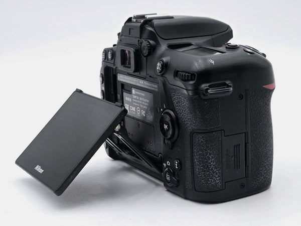 Nikon D7500 20.9MP DSLR Camera Body Only Black