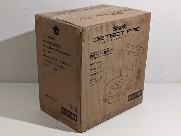 Shark Detect Pro Self-Empty Robot Vacuum with NeverStuck Technology - AV2820S