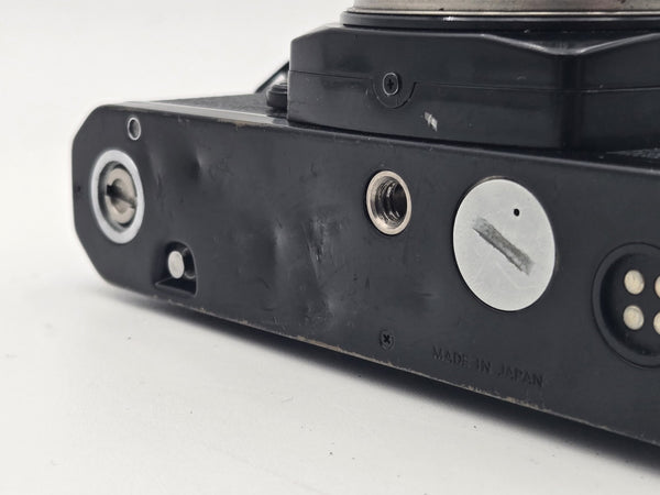 Nikon FE2 Black 35mm SLR Film Camera Body Slow Shutter Parts