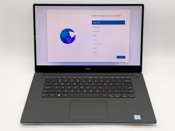 Dell XPS 15 9570 15