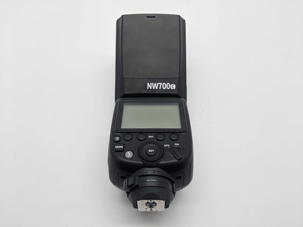 Neewer NW-700C flash Speedlite