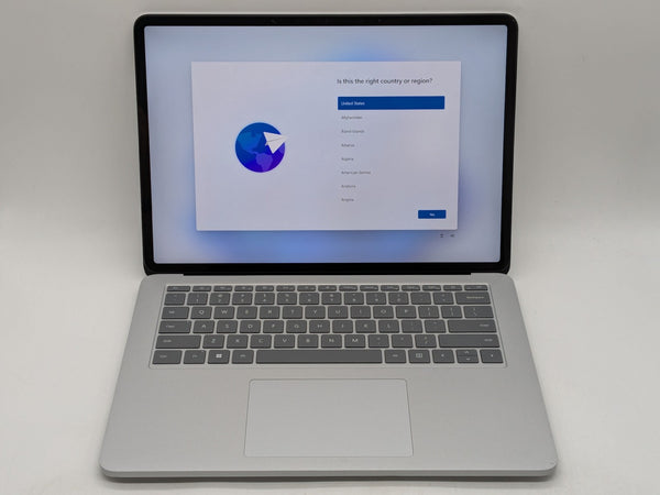 Surface Laptop Studio 2-in-1 14