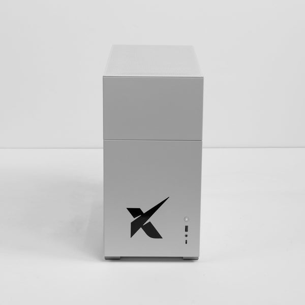 Xidax X-6 Series Gaming AMD Ryzen 7 7800X3D, Radeon RX 9070XT 16GB, 32GB DDR5, 2