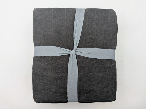 The Citizenry Linen Sheet Set Queen - CHARCOAL