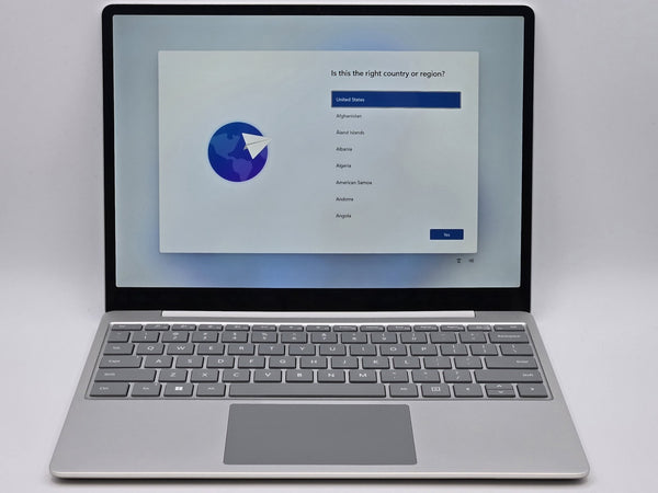Microsoft Surface Laptop Go 2 12