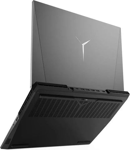 Lenovo Legion 5 Pro 16ACH6H 16 in QHD+ Ryzen 7 5800H 512GB SSD 8GB RAM